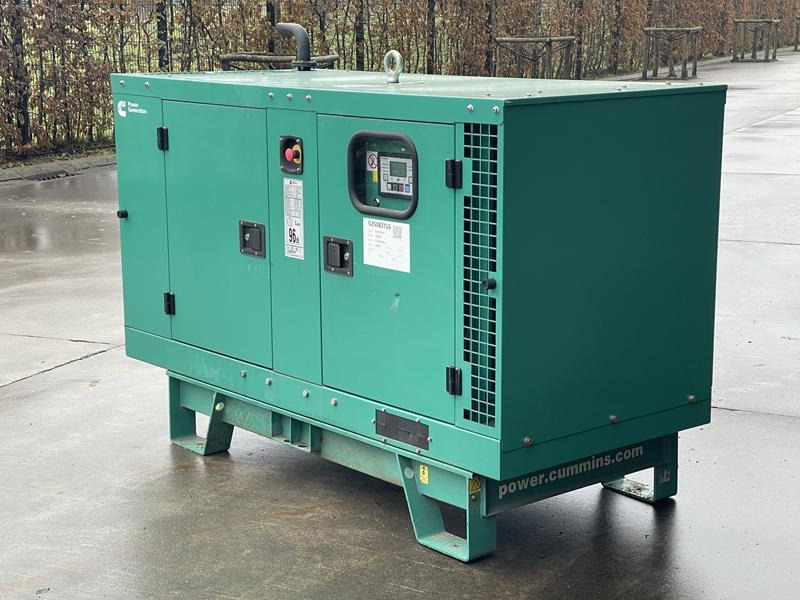 Cummins C 22 D 5 - Bộ phát điện: hình 3 Cummins C 22 D 5 - Bộ phát điện: hình 3