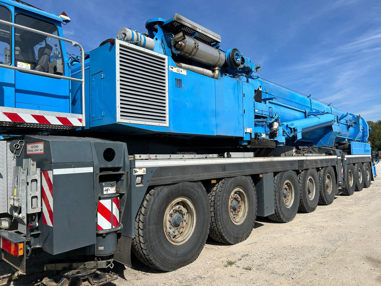 LIEBHERR LTM 1500-8.1 - Cẩu bánh lốp: hình 4 LIEBHERR LTM 1500-8.1 - Cẩu bánh lốp: hình 4