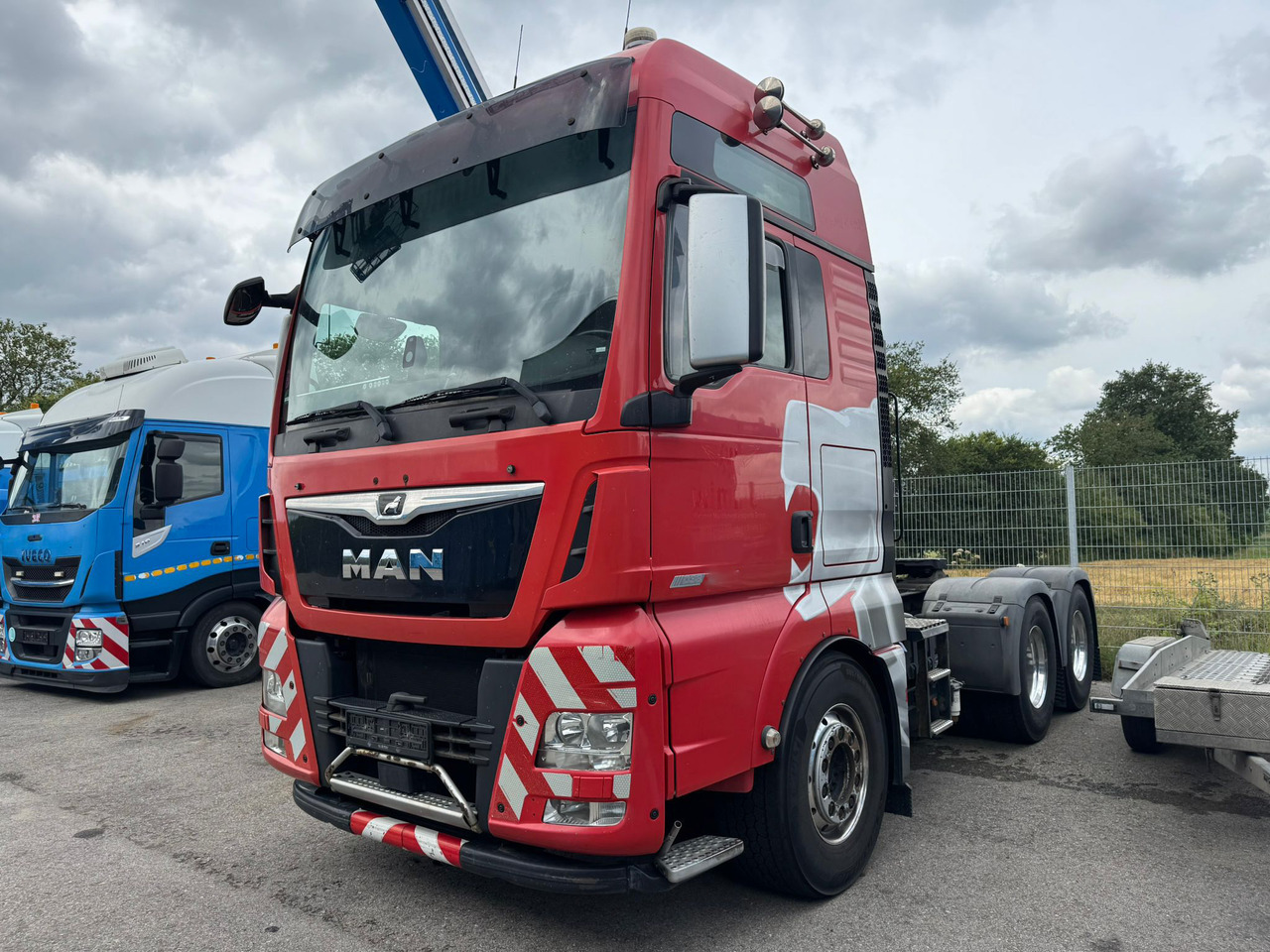 MAN TGX 26.560 6x4 - Xe đầu kéo: hình 4 MAN TGX 26.560 6x4 - Xe đầu kéo: hình 4