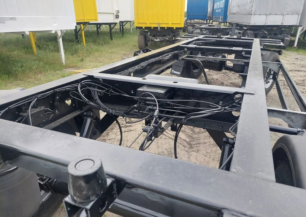 Krone - Xe chở container/ Rơ moóc hoán đổi thân: hình 5 Krone - Xe chở container/ Rơ moóc hoán đổi thân: hình 5