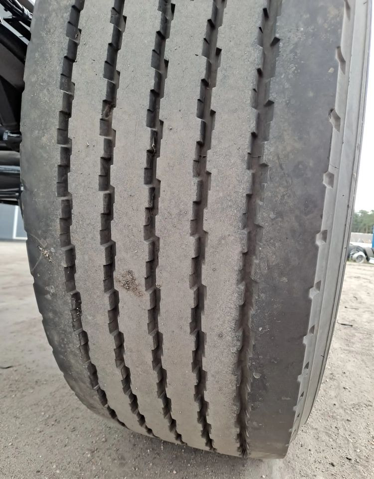 Krone Przyczepa Krone BDF do przewozu mleka - Xe chở container/ Rơ moóc hoán đổi thân: hình 5 Krone Przyczepa Krone BDF do przewozu mleka - Xe chở container/ Rơ moóc hoán đổi thân: hình 5