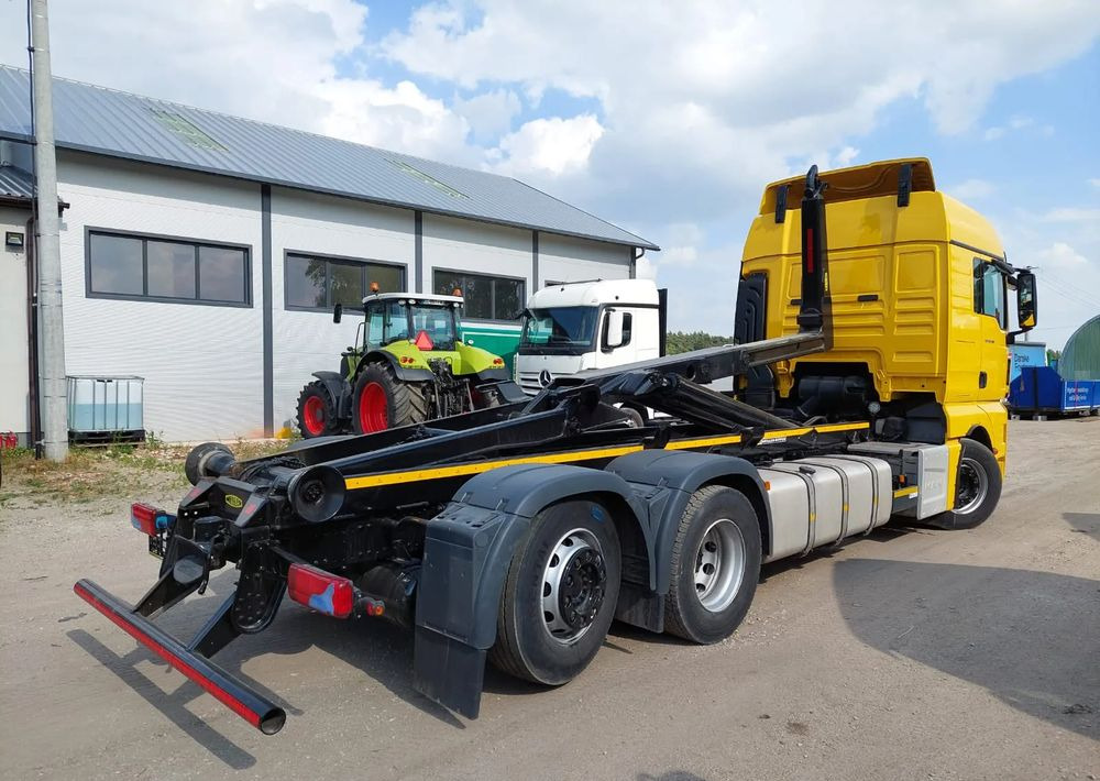 MAN TGX 26-500 Hakowiec oś skrętna - Xe tải nâng móc: hình 5 MAN TGX 26-500 Hakowiec oś skrętna - Xe tải nâng móc: hình 5