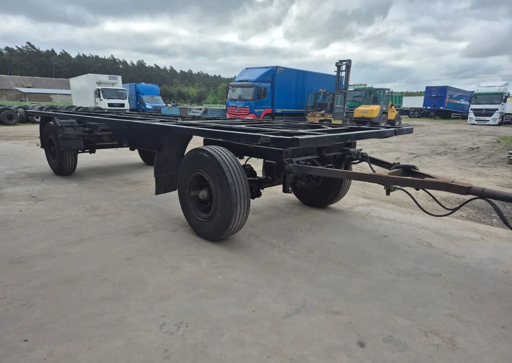 Schmitz Cargobull Przyczepa Krone na resorze - Rơ moóc khung gầm: hình 4 Schmitz Cargobull Przyczepa Krone na resorze - Rơ moóc khung gầm: hình 4