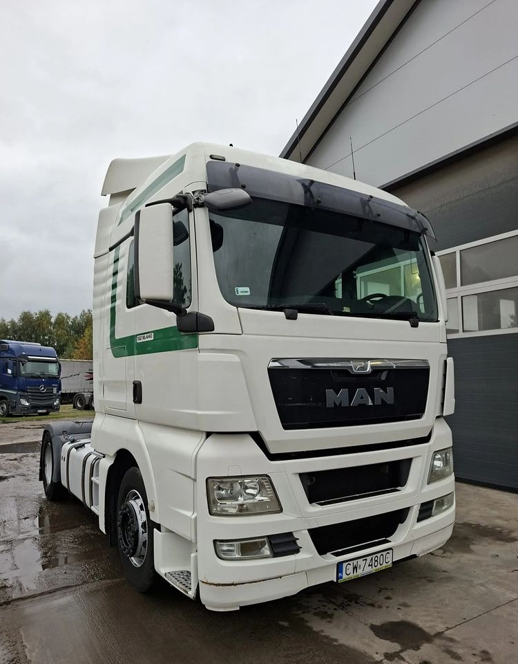 MAN TGX 18.440 Euro 5 - Xe đầu kéo: hình 4 MAN TGX 18.440 Euro 5 - Xe đầu kéo: hình 4