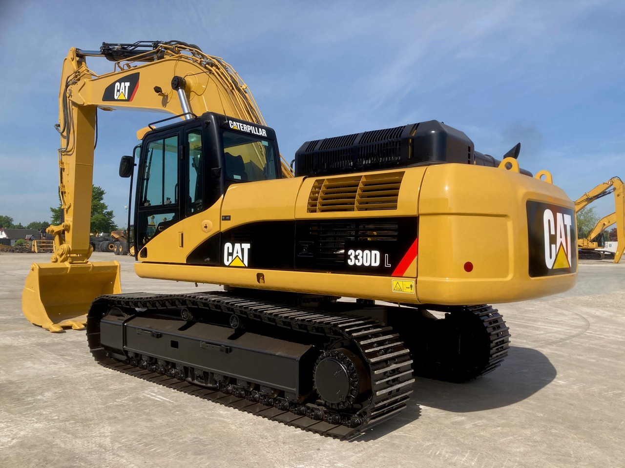 Caterpillar 330DL - Máy xúc bánh xích: hình 1 Caterpillar 330DL - Máy xúc bánh xích: hình 1