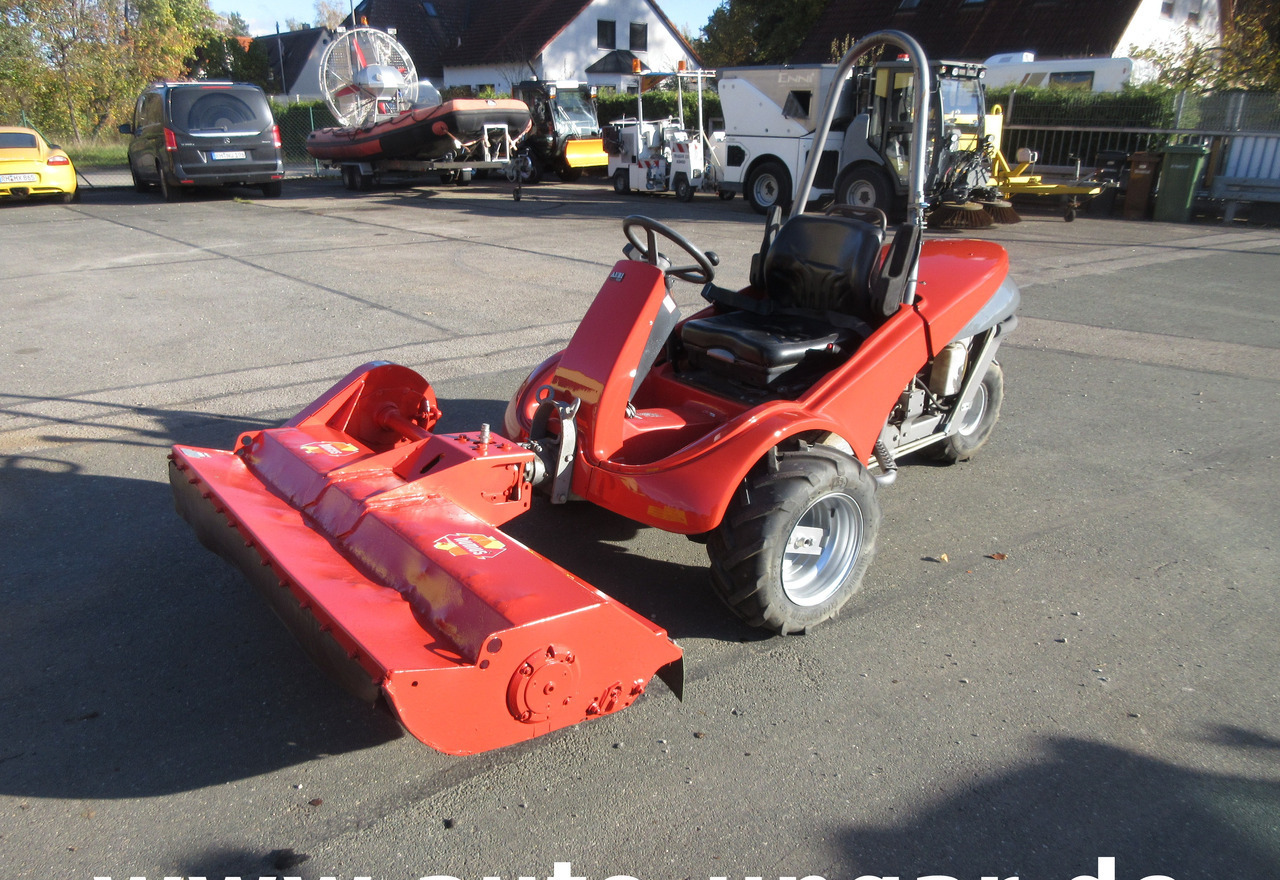 Aebi TerraCut TC07 Hangmäher 3x3 mit Humus Mulcher - Dàn băm cỏ cần cẩu: hình 1 Aebi TerraCut TC07 Hangmäher 3x3 mit Humus Mulcher - Dàn băm cỏ cần cẩu: hình 1