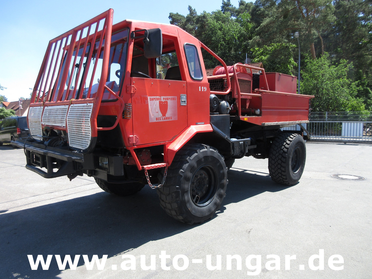 BRIMONT PM ETR Feuerwehr 4x4x4 AHK verwindbarer Rahmen Off-Road Winde Kriechgang - Xe tải cứu hỏa: hình 3 BRIMONT PM ETR Feuerwehr 4x4x4 AHK verwindbarer Rahmen Off-Road Winde Kriechgang - Xe tải cứu hỏa: hình 3