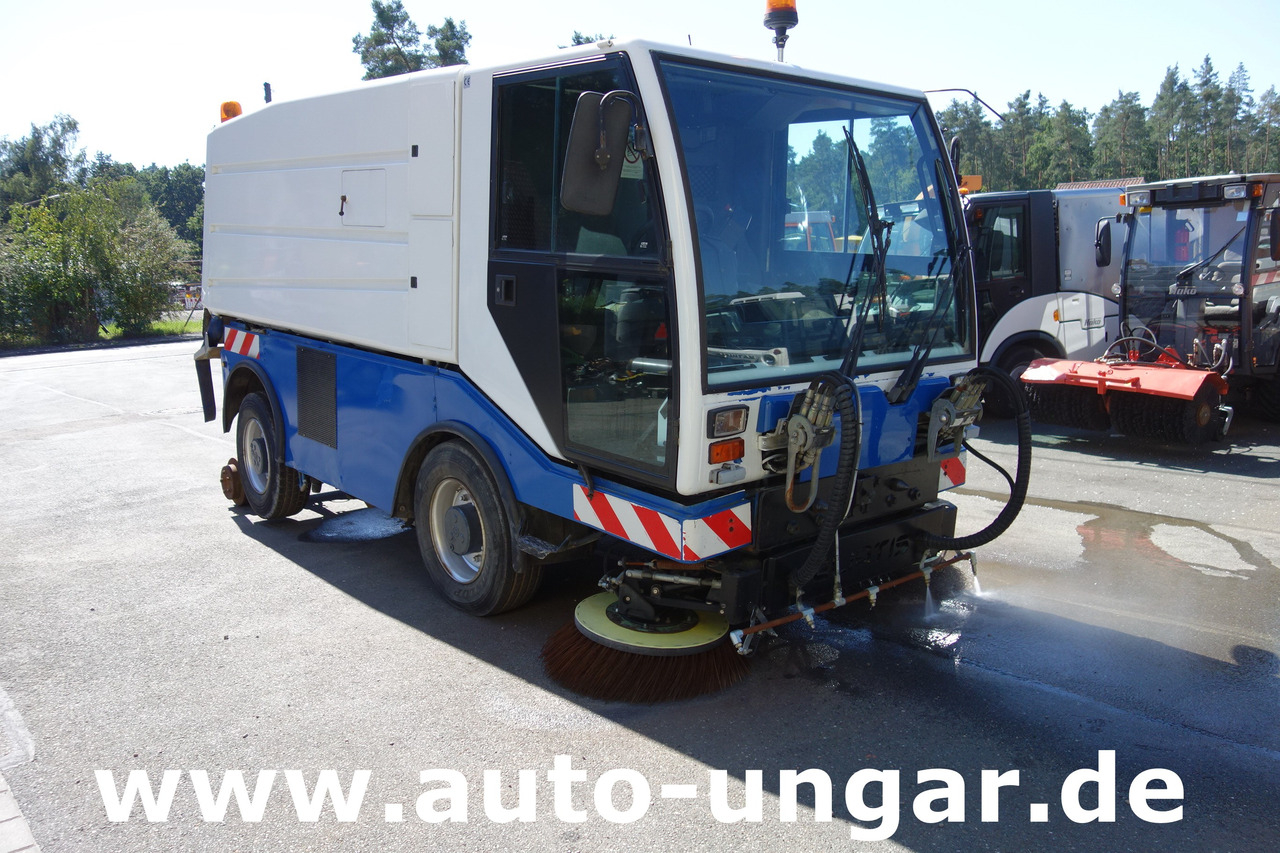 BUCHER CityCat CC5000 Schienenreiniger Kehrmaschine RailRoad Zweiweg - Xe quét đường: hình 1 BUCHER CityCat CC5000 Schienenreiniger Kehrmaschine RailRoad Zweiweg - Xe quét đường: hình 1