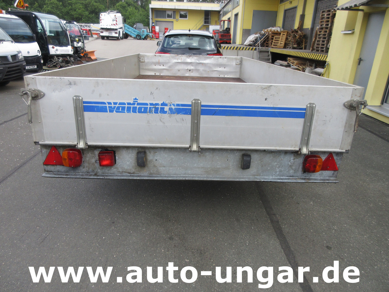 Buhl Variant 2000 Anhänger Pritsche Hochlader 2.000kg Alubordwände - Rơ moóc thùng lửng/ Phẳng: hình 3 Buhl Variant 2000 Anhänger Pritsche Hochlader 2.000kg Alubordwände - Rơ moóc thùng lửng/ Phẳng: hình 3