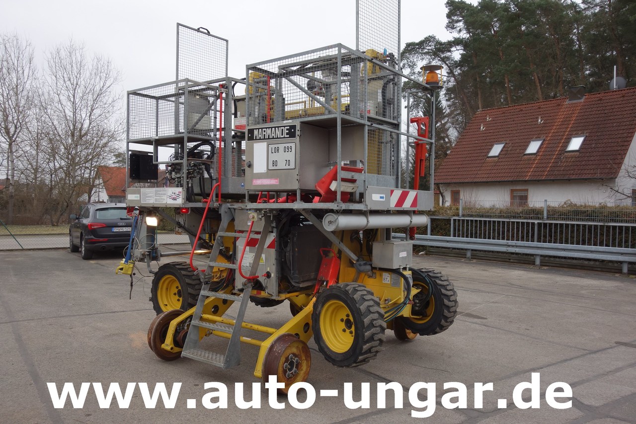 France Elevateur FE Lor'Axe - 4'Axe Railroad Hubarbeitsbühne Zweiwege Oberleitung 4x4 - Nền bục trên không: hình 3 France Elevateur FE Lor'Axe - 4'Axe Railroad Hubarbeitsbühne Zweiwege Oberleitung 4x4 - Nền bục trên không: hình 3
