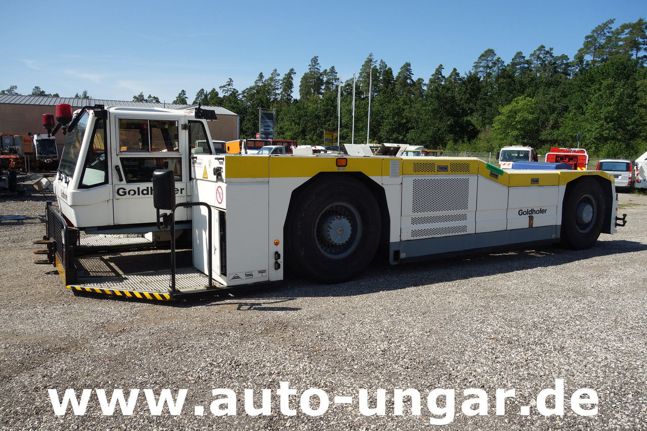 GOLDHOFER AST-1 A500 Baujahr 1999 Push-Back towbarless Pushback Liebherr used GSE - Xe đầu kéo máy bay: hình 5 GOLDHOFER AST-1 A500 Baujahr 1999 Push-Back towbarless Pushback Liebherr used GSE - Xe đầu kéo máy bay: hình 5
