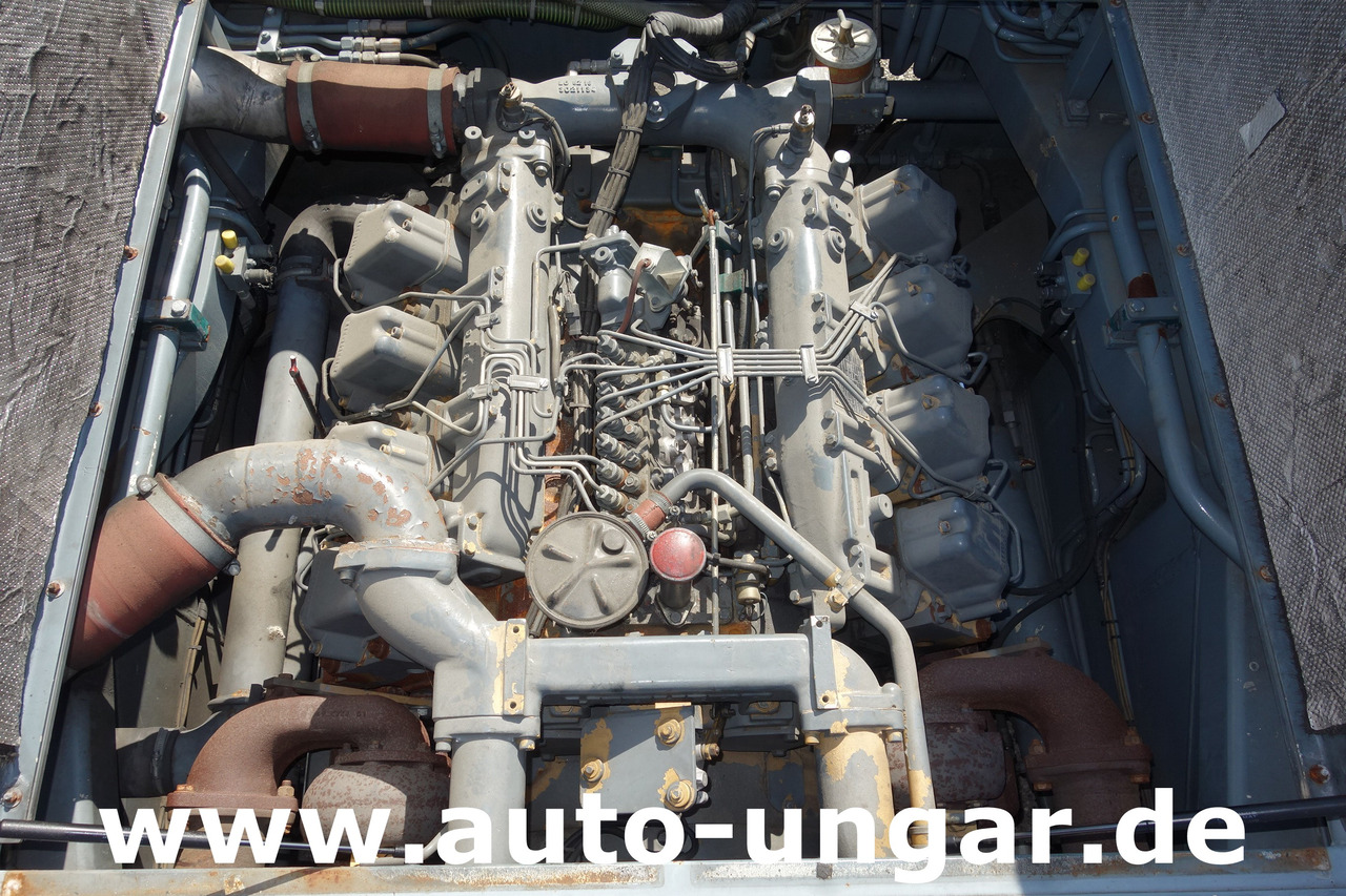 Xe đầu kéo máy bay GOLDHOFER AST-1 A500 Baujahr 1999 Push-Back towbarless Pushback Liebherr used GSE: hình 14 Xe đầu kéo máy bay GOLDHOFER AST-1 A500 Baujahr 1999 Push-Back towbarless Pushback Liebherr used GSE: hình 14