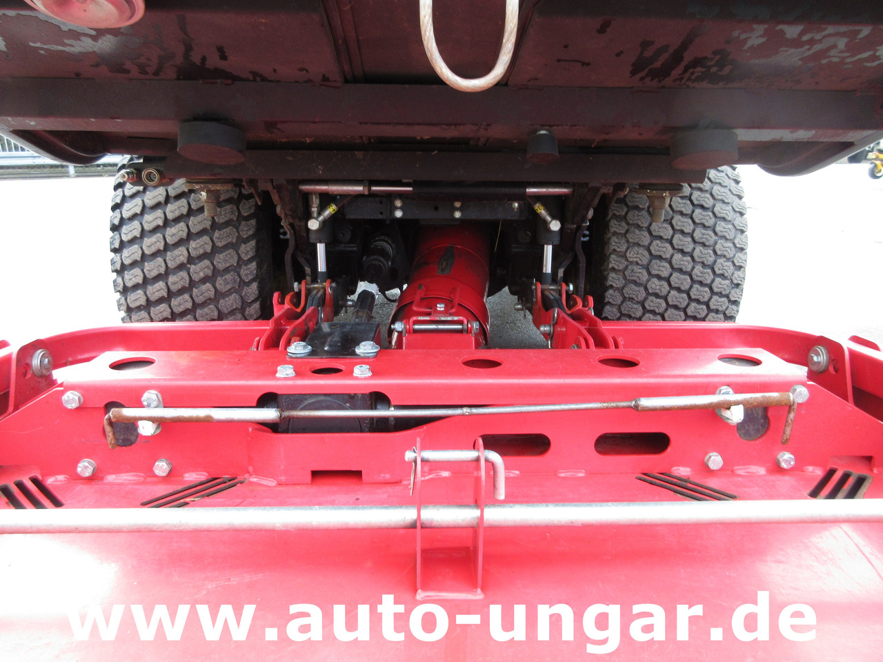 Máy cày đa dụng Gianni Ferrari Turbo 4 T Cruiser Großflächenmäher 4x4 mit Hochentleerung Bj. 2015: hình 8