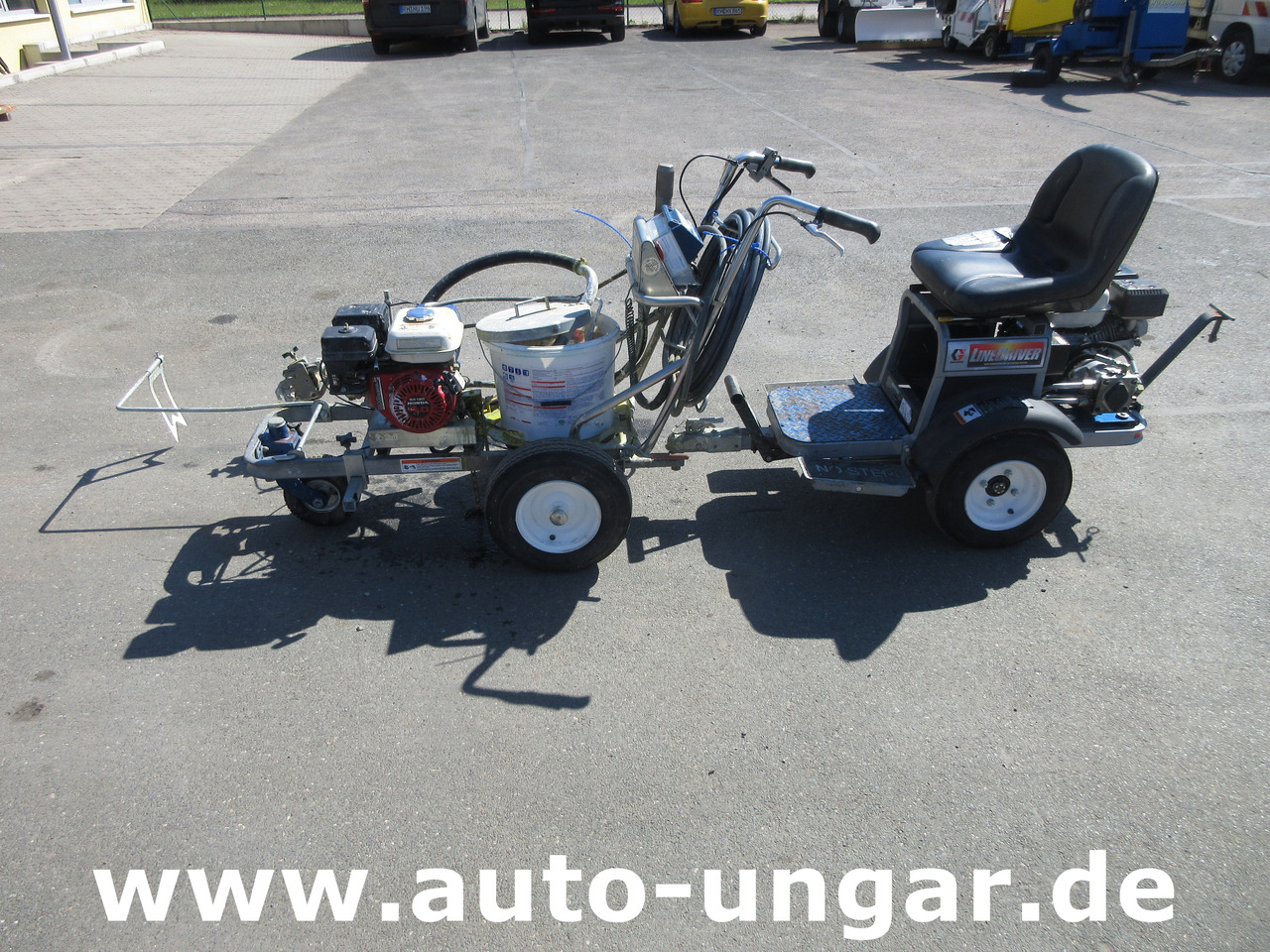 Graco LineLazer III 3900 Linedriver ride-on striper Roadmarking Straßenmarkierung - Máy nhựa đường: hình 3 Graco LineLazer III 3900 Linedriver ride-on striper Roadmarking Straßenmarkierung - Máy nhựa đường: hình 3
