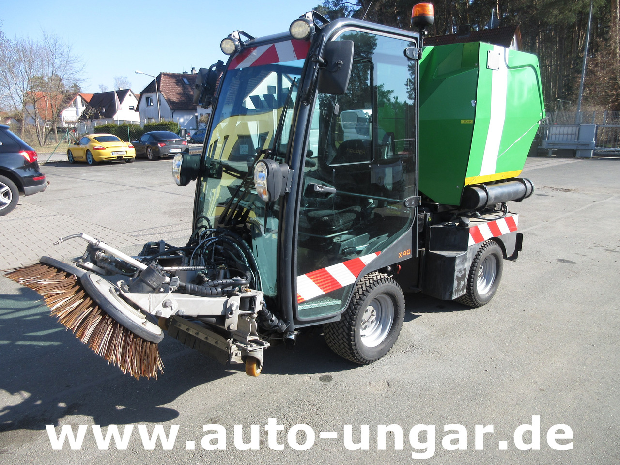 Holder X40 / X45 Baujahr 2017 Knicklenkung Kehraufbau 4x4 Kommunalhydraulik Frontheber - Xe quét đường: hình 1 Holder X40 / X45 Baujahr 2017 Knicklenkung Kehraufbau 4x4 Kommunalhydraulik Frontheber - Xe quét đường: hình 1