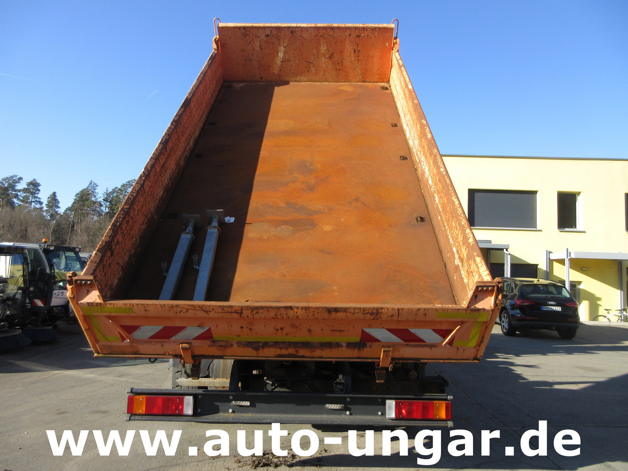 Xe ben, Xe cẩu tự hành IVECO Trakker 360 Kipper Allrad 4x4 Kran Palfinger PK 9002 Kommunalhydraulik Winterdienst Euro 5: hình 25