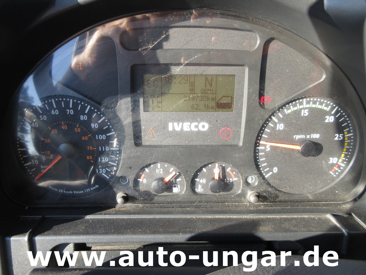 Xe ben, Xe cẩu tự hành IVECO Trakker 360 Kipper Allrad 4x4 Kran Palfinger PK 9002 Kommunalhydraulik Winterdienst Euro 5: hình 29