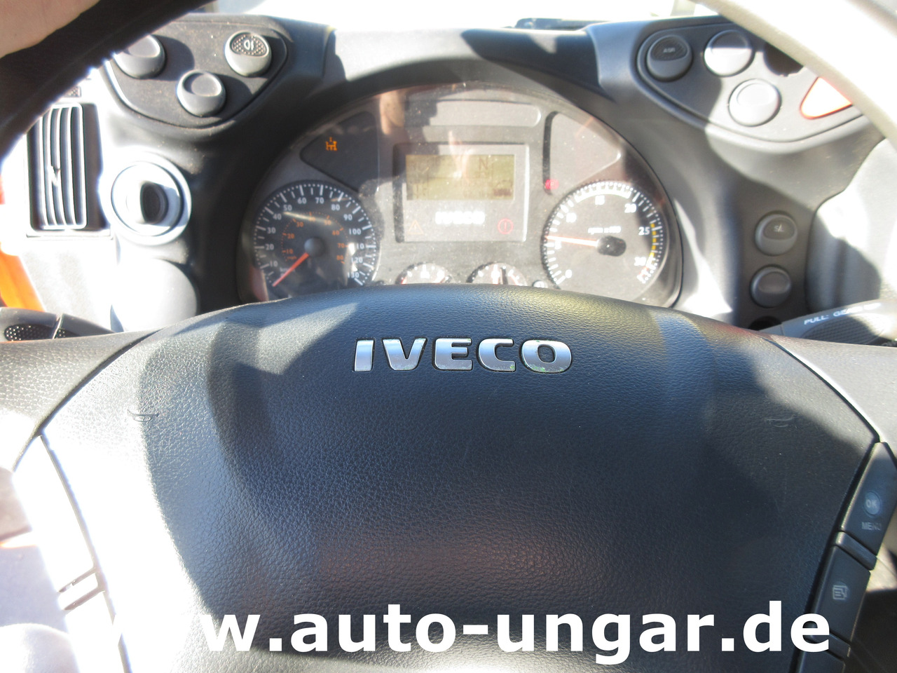 Xe ben, Xe cẩu tự hành IVECO Trakker 360 Kipper Allrad 4x4 Kran Palfinger PK 9002 Kommunalhydraulik Winterdienst Euro 5: hình 28