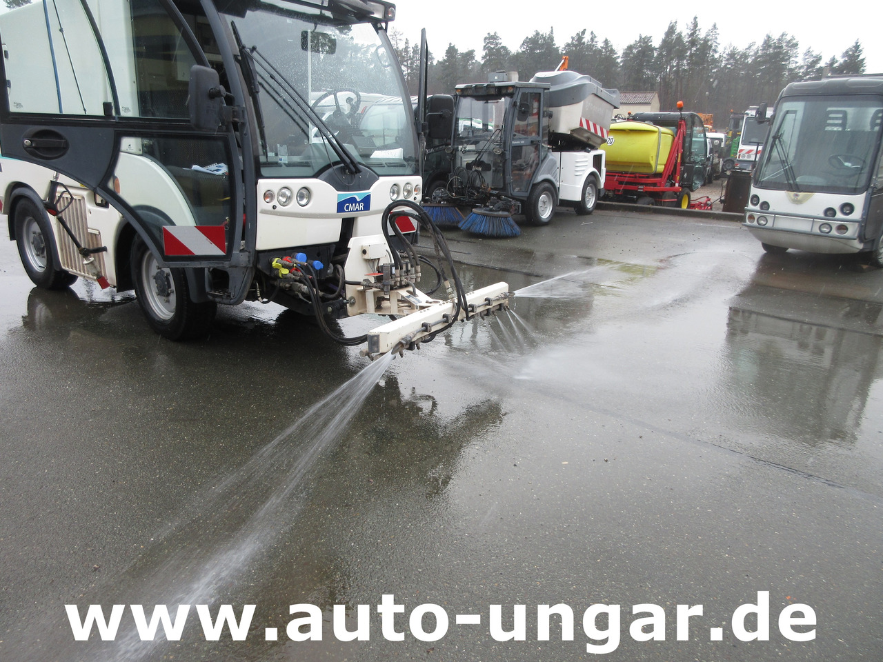Multicar Tremo X56 4x4x4 CMAR NC300 Schwemmfahrzeug Bj. 2014 EU5 Hochdruck - Máy vệ sinh: hình 4 Multicar Tremo X56 4x4x4 CMAR NC300 Schwemmfahrzeug Bj. 2014 EU5 Hochdruck - Máy vệ sinh: hình 4