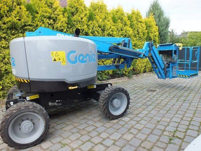 Genie top! Z45 XC diesel 4x4 * 15.86m/454kg - Xe nâng người nhiều khớp nối: hình 2 Genie top! Z45 XC diesel 4x4 * 15.86m/454kg - Xe nâng người nhiều khớp nối: hình 2