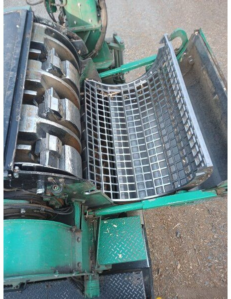 Jenz HEM 583R +6x6 MAN TGS 33.540 +Palfinger (docs MACHINE!) - Máy đốn cây: hình 4 Jenz HEM 583R +6x6 MAN TGS 33.540 +Palfinger (docs MACHINE!) - Máy đốn cây: hình 4