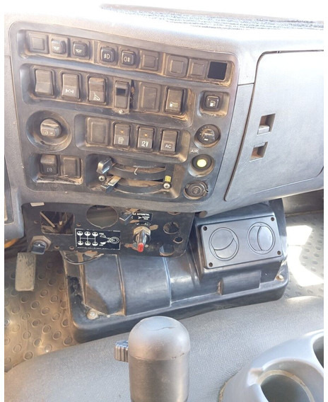 Cho thuê Kamaz 8x4, 17m3 Kamaz 8x4, 17m3: hình 10 Cho thuê Kamaz 8x4, 17m3 Kamaz 8x4, 17m3: hình 10