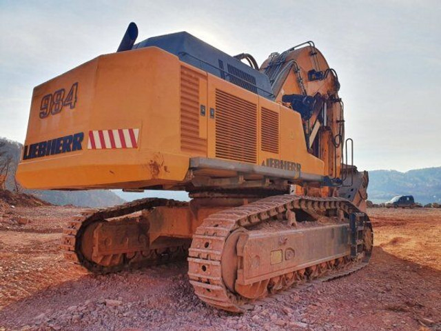 Liebherr R 984C HD (125t) - Máy xúc bánh xích: hình 3 Liebherr R 984C HD (125t) - Máy xúc bánh xích: hình 3