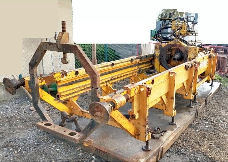 Perforator - PBA 95 (mikro-tunel) - Giàn khoan: hình 1 Perforator - PBA 95 (mikro-tunel) - Giàn khoan: hình 1