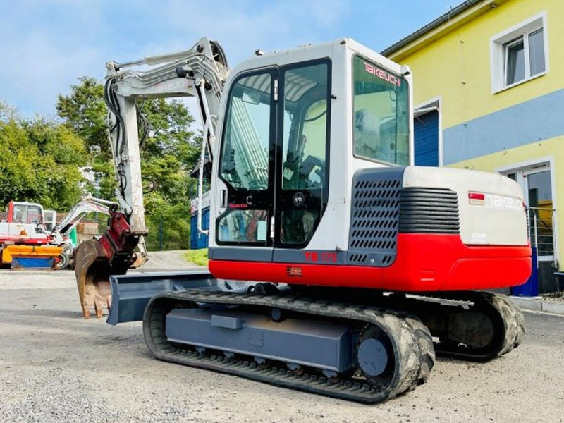 Takeuchi 7t TB175 powertilt - Máy xúc mini: hình 2 Takeuchi 7t TB175 powertilt - Máy xúc mini: hình 2