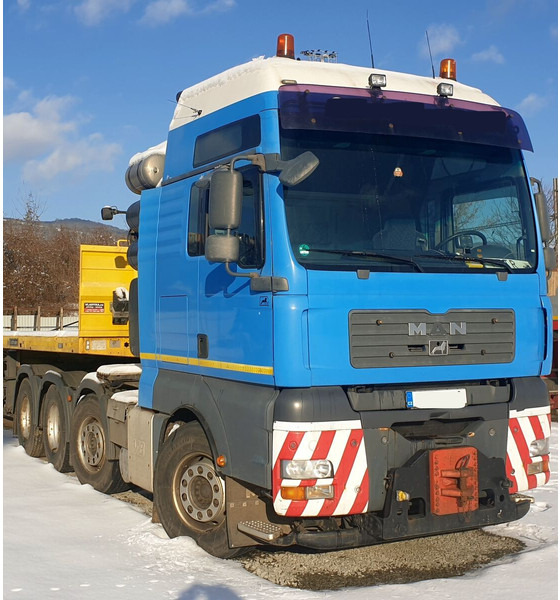 MAN 8x4 hydr. 250t TGA 41.680 BBS (8V) - Xe đầu kéo: hình 2 MAN 8x4 hydr. 250t TGA 41.680 BBS (8V) - Xe đầu kéo: hình 2