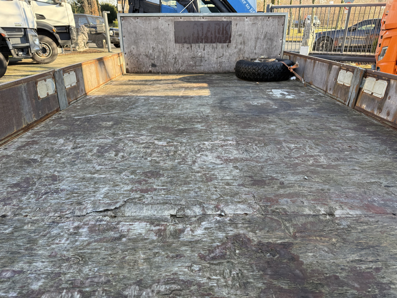 Iveco Daily 70C17 HMF 635 Kran bis 11 Meter - Xe cẩu tự hành, Xe tải nhỏ phẳng: hình 2 Iveco Daily 70C17 HMF 635 Kran bis 11 Meter - Xe cẩu tự hành, Xe tải nhỏ phẳng: hình 2