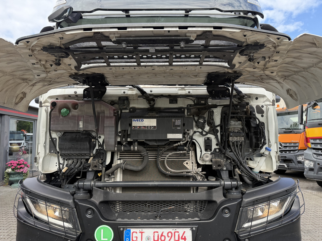 Iveco T-Way 510 / AT410T51 8X4 Meiller - Xe ben: hình 5 Iveco T-Way 510 / AT410T51 8X4 Meiller - Xe ben: hình 5