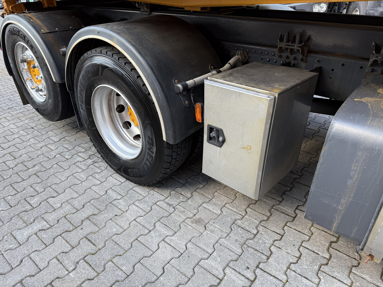 MAN TGA 26.360 6X2 Kipper Kran Palfinger 15500 - Xe ben, Xe cẩu tự hành: hình 2 MAN TGA 26.360 6X2 Kipper Kran Palfinger 15500 - Xe ben, Xe cẩu tự hành: hình 2