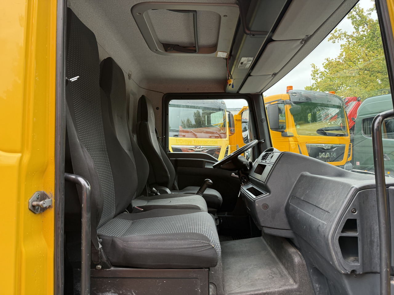 MAN TGL 8.180 BB - Xe tải thùng lửng/ Phẳng: hình 5 MAN TGL 8.180 BB - Xe tải thùng lửng/ Phẳng: hình 5
