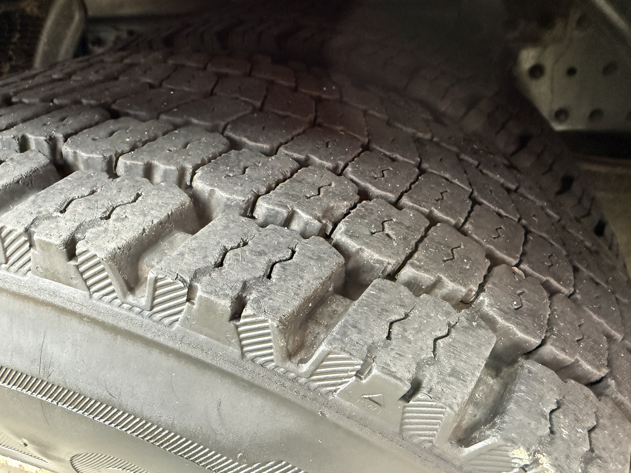 MAN TGM 12.240 Palfinger 11001 bis 19 Meter - Xe tải thùng lửng/ Phẳng, Xe cẩu tự hành: hình 2 MAN TGM 12.240 Palfinger 11001 bis 19 Meter - Xe tải thùng lửng/ Phẳng, Xe cẩu tự hành: hình 2