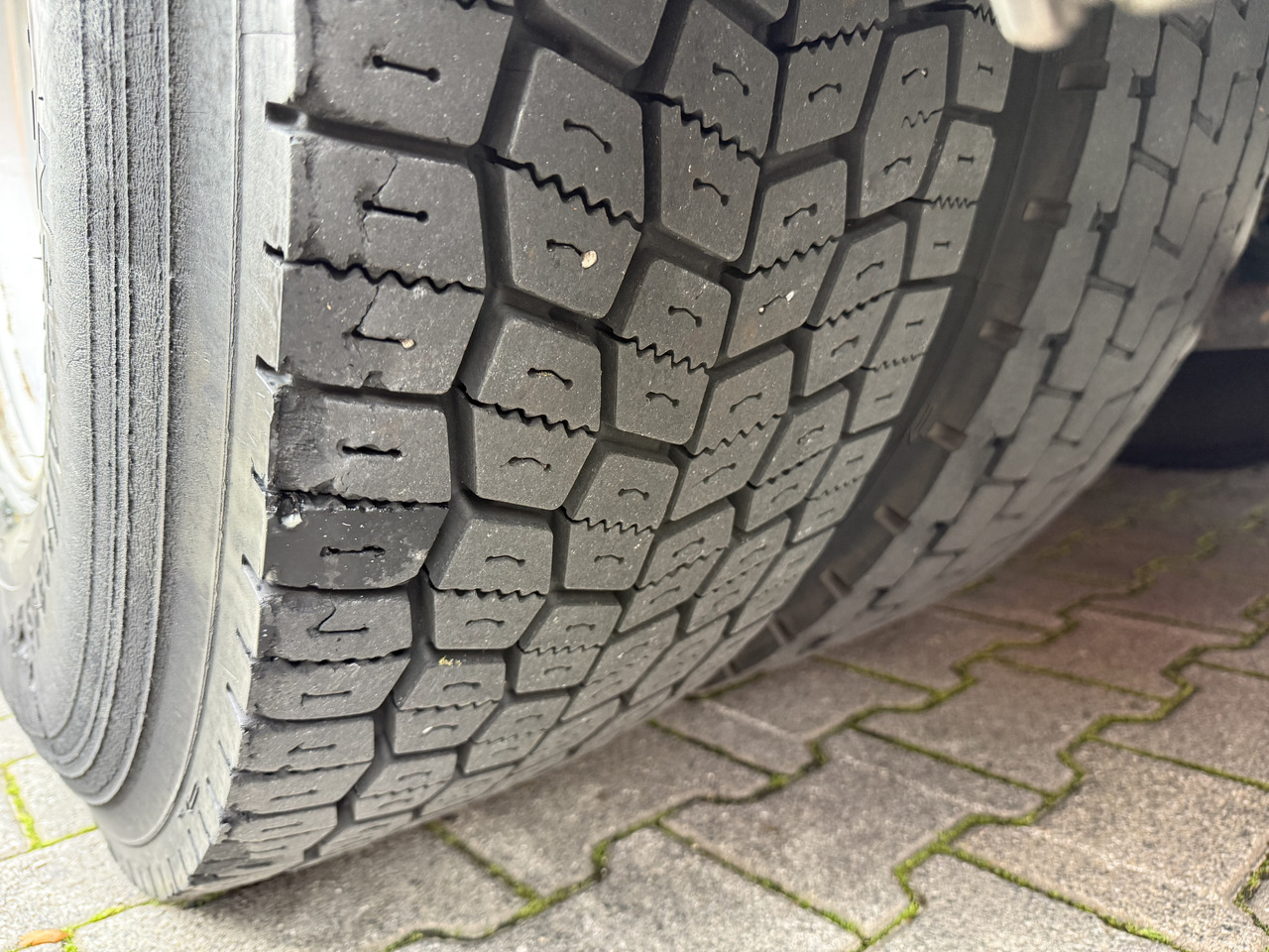 MAN TGS 26.360 6X2 Palfinger 27002 bis 26.5 Meter - Xe cẩu tự hành, Xe tải thùng lửng/ Phẳng: hình 3 MAN TGS 26.360 6X2 Palfinger 27002 bis 26.5 Meter - Xe cẩu tự hành, Xe tải thùng lửng/ Phẳng: hình 3