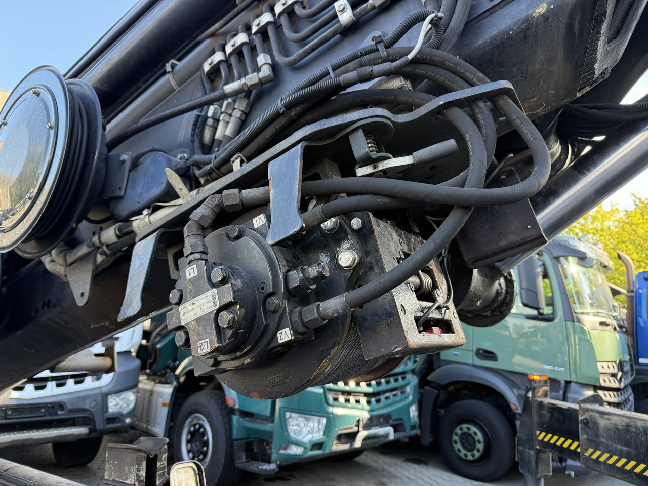 MAN TGX 26.480 6X2 Hiab 422 Bj 2017 bis 30 Meter - Xe cẩu tự hành, Xe tải thùng lửng/ Phẳng: hình 5 MAN TGX 26.480 6X2 Hiab 422 Bj 2017 bis 30 Meter - Xe cẩu tự hành, Xe tải thùng lửng/ Phẳng: hình 5