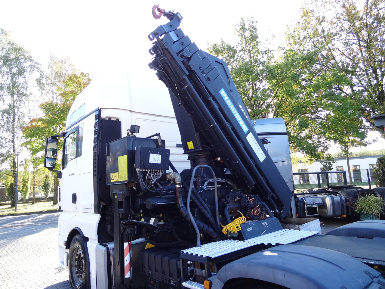 MAN TGX 33.480 6X4 Kran MKG 381 bis 20 Meter - Xe cẩu tự hành, Xe đầu kéo: hình 5 MAN TGX 33.480 6X4 Kran MKG 381 bis 20 Meter - Xe cẩu tự hành, Xe đầu kéo: hình 5