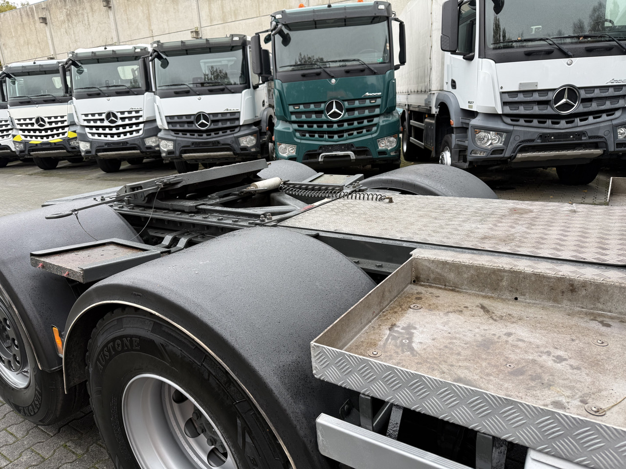 Mercedes-Benz Actros 2548 LS 6X2 Kran HMF 3220 bis 16 Meter - Xe cẩu tự hành, Xe đầu kéo: hình 3 Mercedes-Benz Actros 2548 LS 6X2 Kran HMF 3220 bis 16 Meter - Xe cẩu tự hành, Xe đầu kéo: hình 3