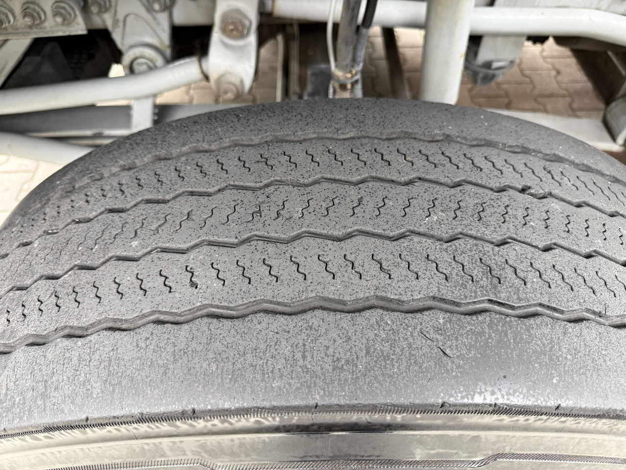 Mercedes-Benz Arocs 3245 K 8X4 Haken - Xe tải nâng móc: hình 5 Mercedes-Benz Arocs 3245 K 8X4 Haken - Xe tải nâng móc: hình 5