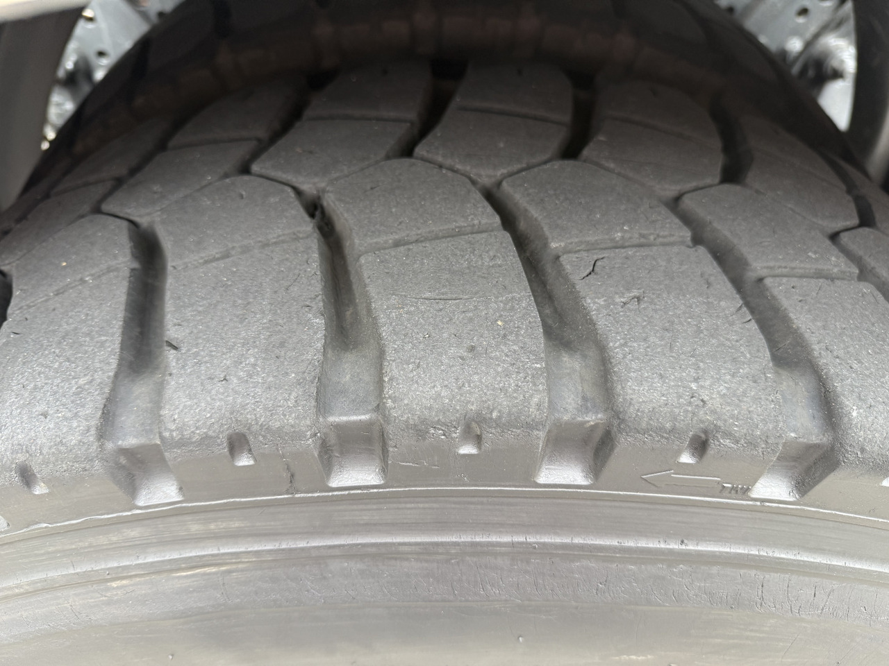 Mercedes-Benz Arocs 3251 8X4 Haken mit Kran HMF 2620 K5 - Xe tải nâng móc, Xe cẩu tự hành: hình 2 Mercedes-Benz Arocs 3251 8X4 Haken mit Kran HMF 2620 K5 - Xe tải nâng móc, Xe cẩu tự hành: hình 2