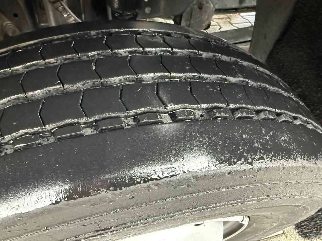 Mercedes-Benz Atego 1227 Kran MKG 96 - Xe tải thùng lửng/ Phẳng, Xe cẩu tự hành: hình 4 Mercedes-Benz Atego 1227 Kran MKG 96 - Xe tải thùng lửng/ Phẳng, Xe cẩu tự hành: hình 4