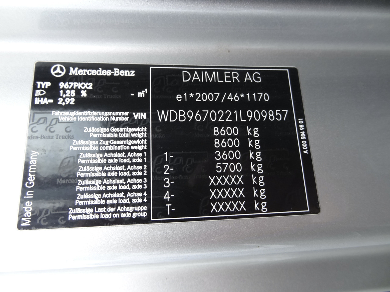 Xe cẩu tự hành, Xe tải thùng lửng/ Phẳng Mercedes-Benz Atego 818 Kran Palfinger 6501: hình 6