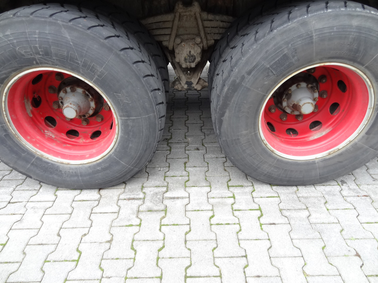 Scania R144 460 6X4 Fassi 360 bis 25 Meter - Xe tải thùng lửng/ Phẳng, Xe cẩu tự hành: hình 4 Scania R144 460 6X4 Fassi 360 bis 25 Meter - Xe tải thùng lửng/ Phẳng, Xe cẩu tự hành: hình 4