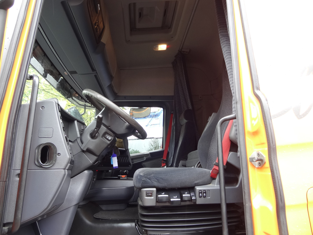 Scania R480 6X2*4 Kran Atlas 240 bis 20 Meter - Xe tải thùng lửng/ Phẳng, Xe cẩu tự hành: hình 3 Scania R480 6X2*4 Kran Atlas 240 bis 20 Meter - Xe tải thùng lửng/ Phẳng, Xe cẩu tự hành: hình 3