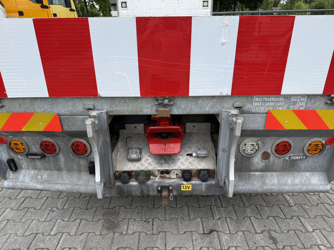 Volvo FL250.16 HMF 875 K3 - Xe cẩu tự hành: hình 2 Volvo FL250.16 HMF 875 K3 - Xe cẩu tự hành: hình 2