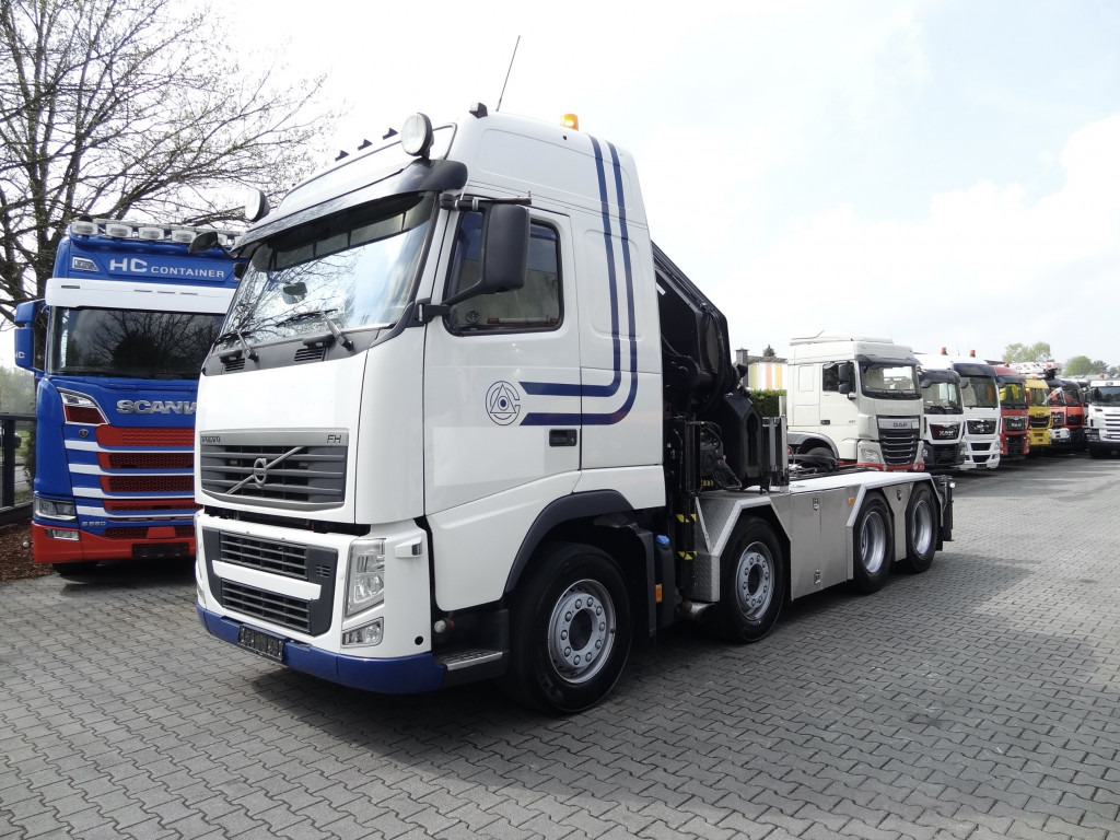 Volvo FH 500 8X4 Kran Hiab 800 EP-5 HiPro - Xe đầu kéo: hình 1 Volvo FH 500 8X4 Kran Hiab 800 EP-5 HiPro - Xe đầu kéo: hình 1