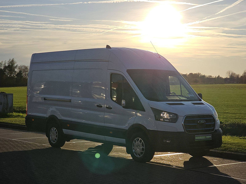 Ford E-Transit L4H3 Maxi 68kWh! - Xe van chở hàng, Xe van điện: hình 5 Ford E-Transit L4H3 Maxi 68kWh! - Xe van chở hàng, Xe van điện: hình 5