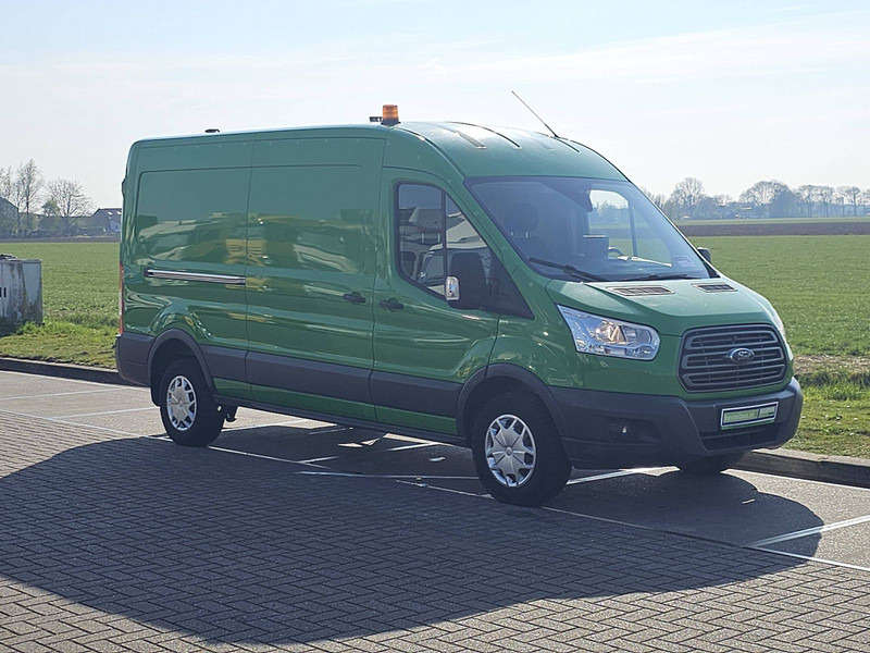 Ford Transit 2.0 TDCI 130 AMB. L3H2 - Xe van chở hàng: hình 5 Ford Transit 2.0 TDCI 130 AMB. L3H2 - Xe van chở hàng: hình 5
