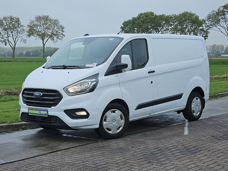 Ford Transit Custom 2.0 L1H1 Navi Euro6 - Xe van nhỏ gọn: hình 2 Ford Transit Custom 2.0 L1H1 Navi Euro6 - Xe van nhỏ gọn: hình 2